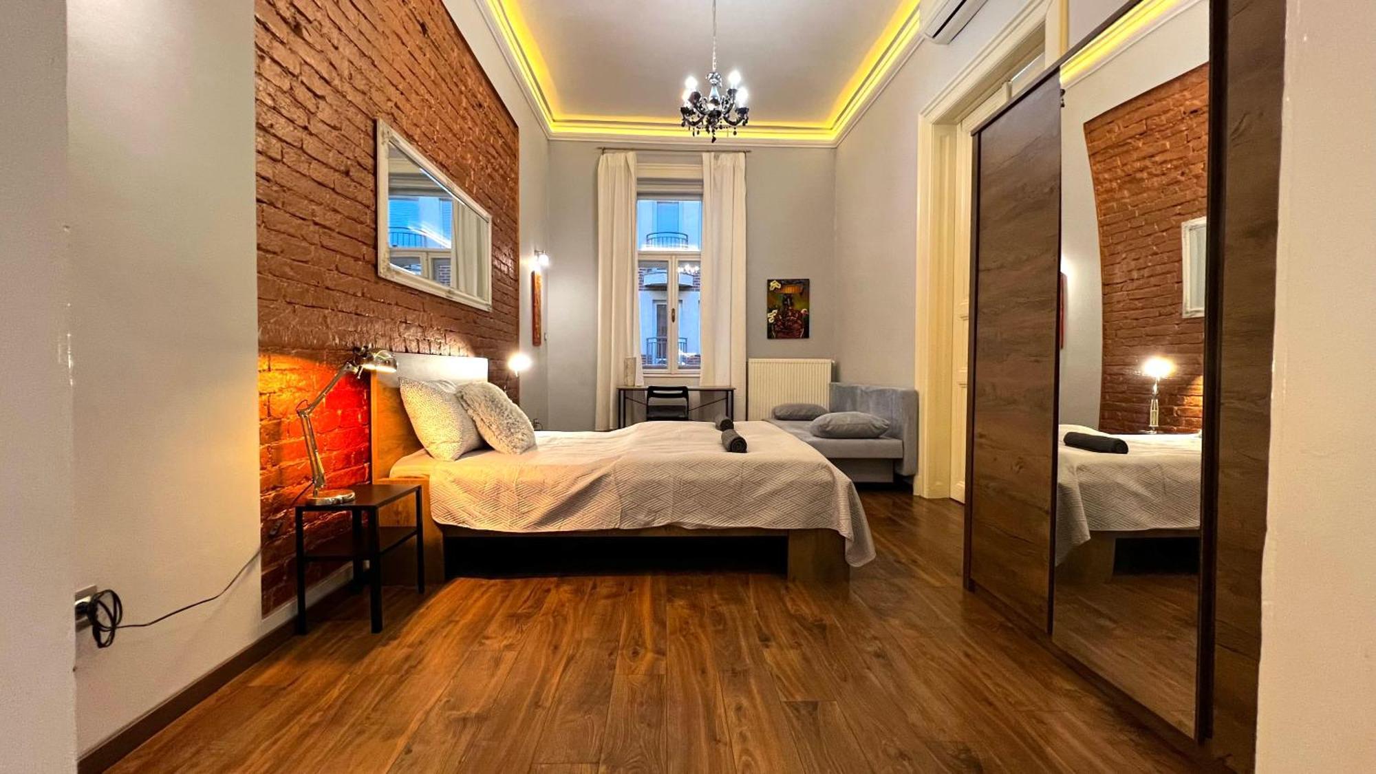 V6 Apartment By Small Home 부다페스트 외부 사진